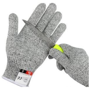 Small Cut Resistant Safety Gloves - 20 x 11 cm